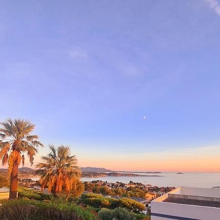 Magnifique Appartement Vue Mer - Grande Terrasse Et Piscine Bandol Exterior photo
