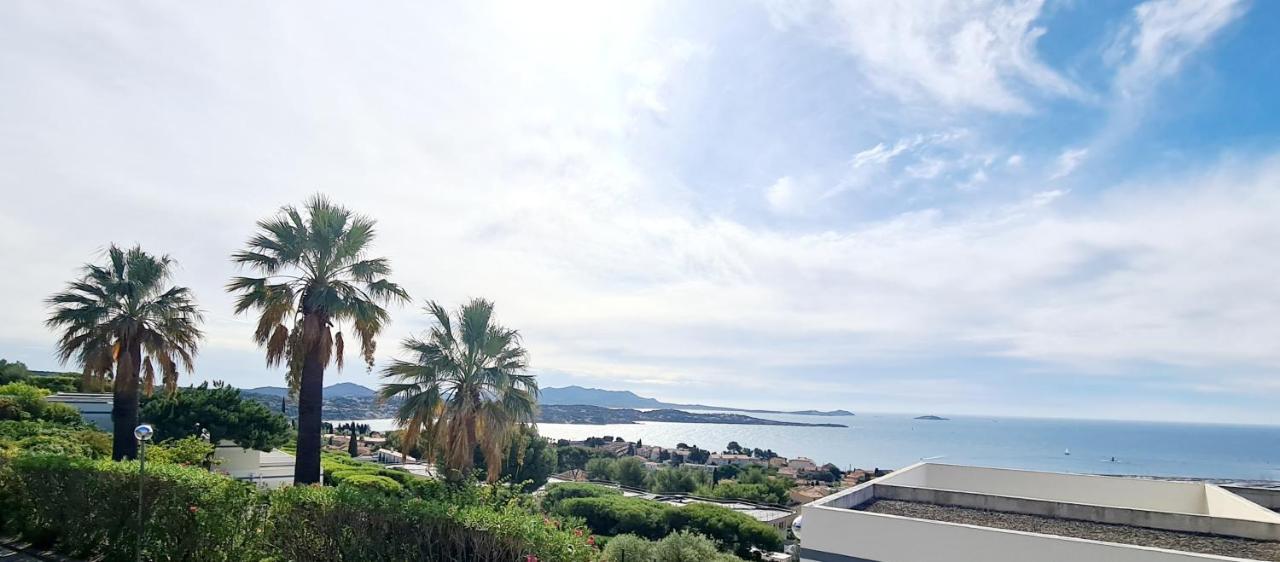 Magnifique Appartement Vue Mer - Grande Terrasse Et Piscine Bandol Exterior photo