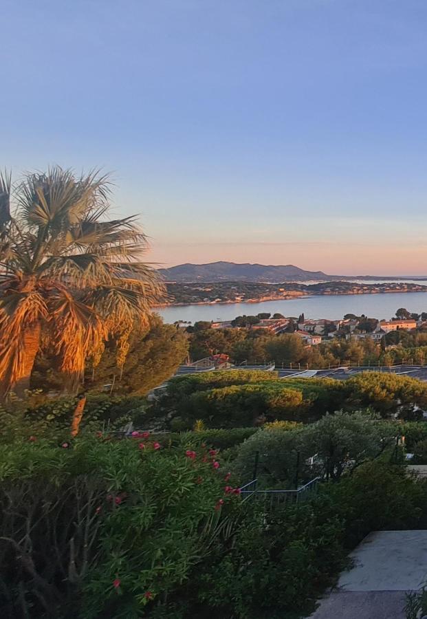 Magnifique Appartement Vue Mer - Grande Terrasse Et Piscine Bandol Exterior photo